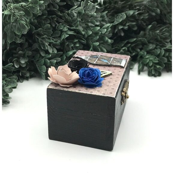 Decorative Wooden Trinket Box With Paper Roses & Birdcage Accents - Picture 3 of 6